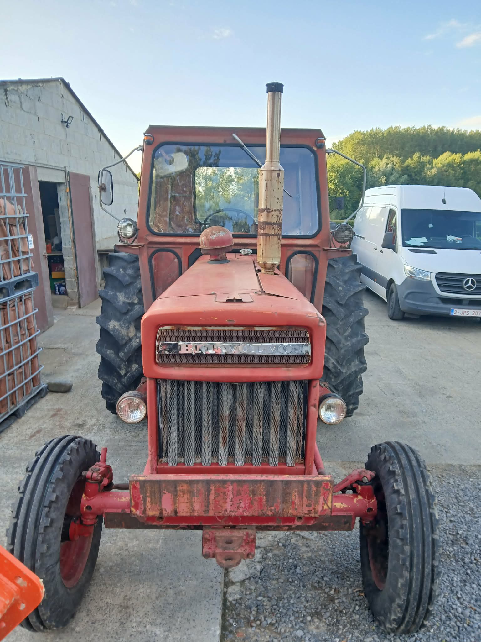 Volvo BM810 2c25bc60-d442-4a4c-8791-176918fbe260